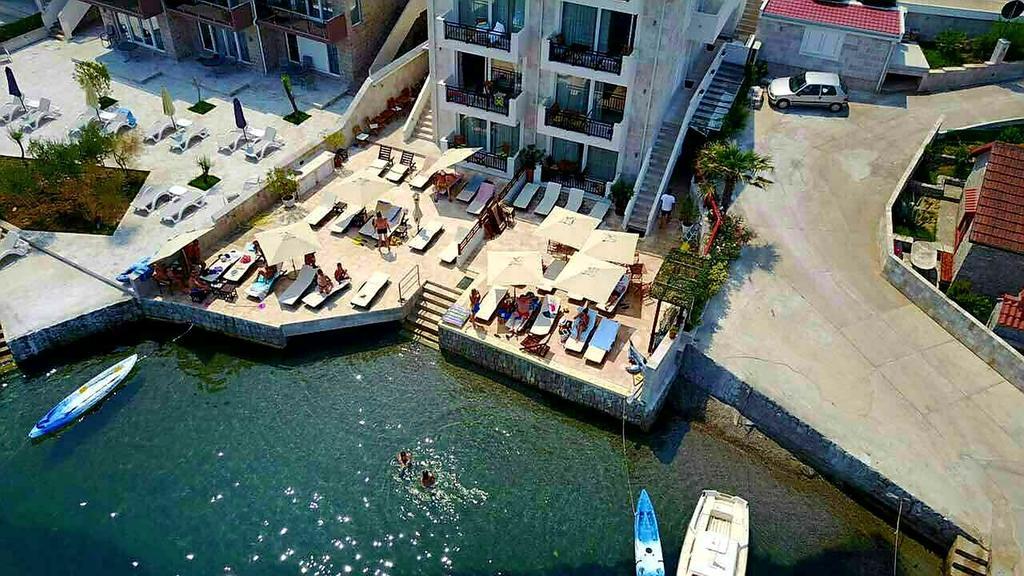 Apartments Zukovac Tivat Exterior photo